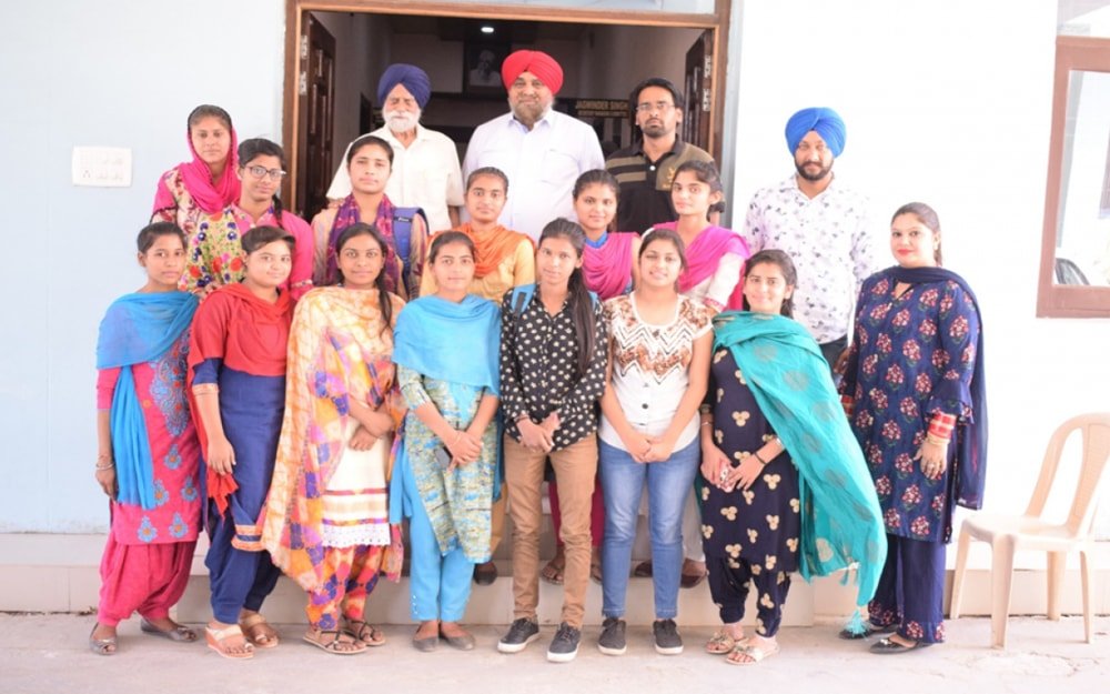 BBA Toppers 2019 With Management Committee